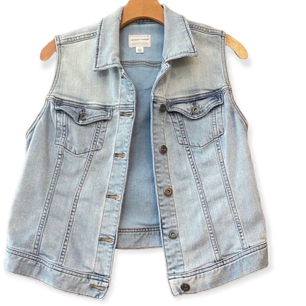 Melrose and Market Sz 8 Blue Denim Farmcore Western Denim Sleeveless Vest